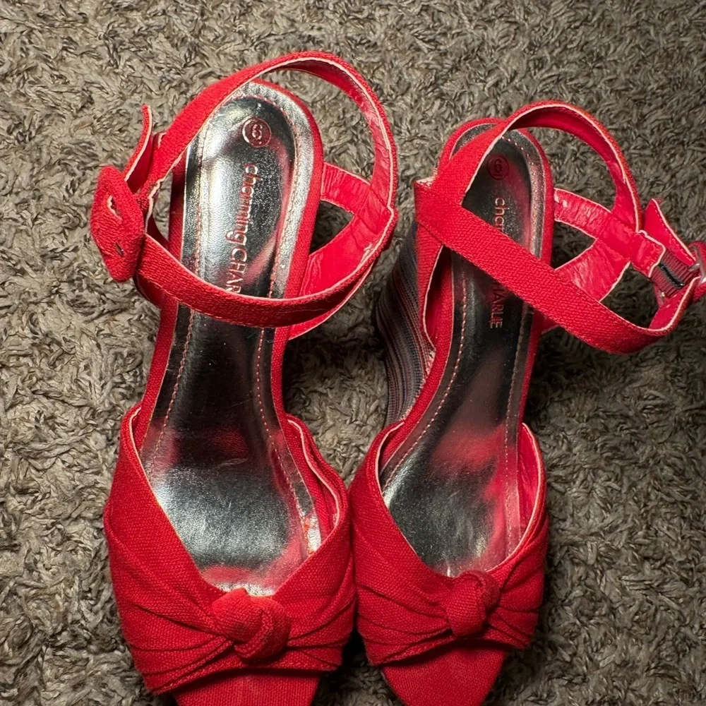 Adorable Charming Charlies Red Peep-Toe Wedge